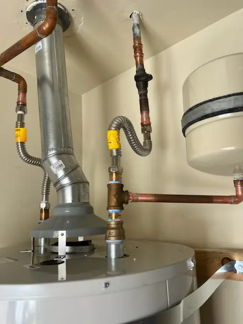 Water heater installation and plumbing repair in Graceland Park